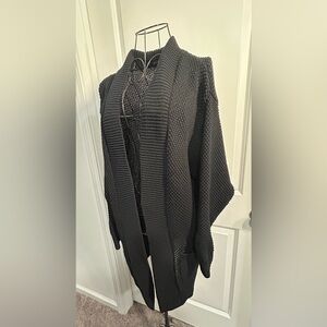 Express Women's Black Open-Front Sweater